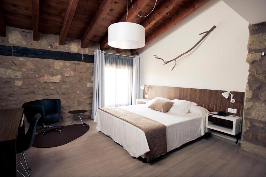 Hotel Restaurante Masia La Torre Mora de Rubielos Pokoj fotografie