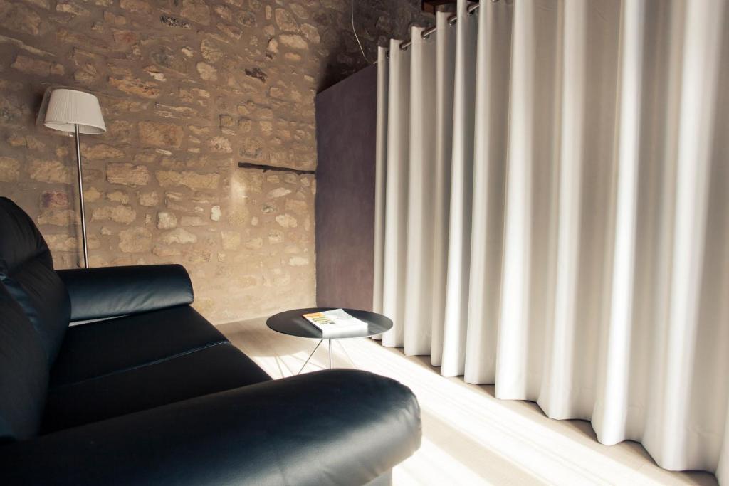 Hotel Restaurante Masia La Torre Mora de Rubielos Pokoj fotografie